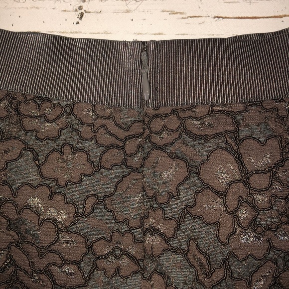 Ann Taylor Lace Overlay Brown / Gray Loft Pencil Skirt - Size 4 - Picture 7 of 11
